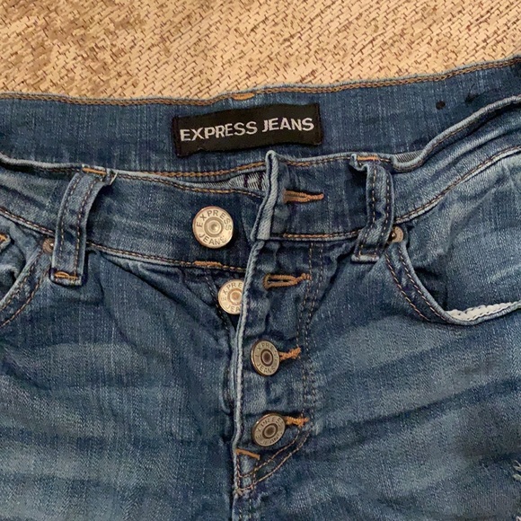 Express Women’s Blue Jean Shorts - Picture 3 of 4